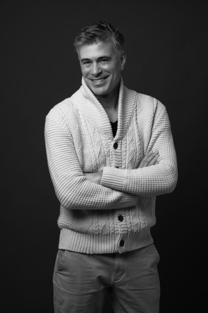 photographe-portrait-homme-book-photo-studio-modele